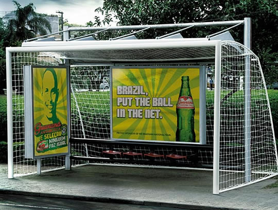 10 propagandas criativas em pontos de ônibus