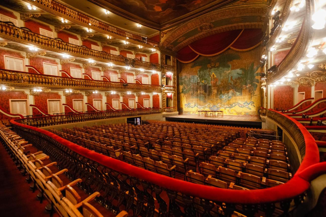 10 teatros mais impressionantes do Brasil